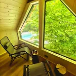 Ribno Alpine Glamping