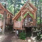 Ribno Alpine Glamping Bled