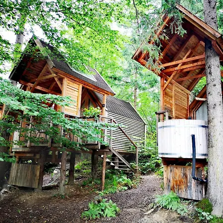 Luksustelt Ribno Alpine Glamping