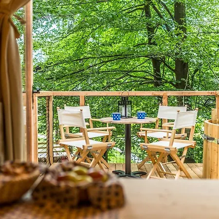 Glamping Ribno Alpine Glamping 3*