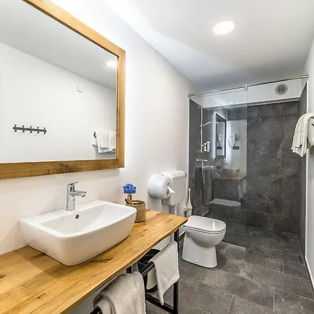 Ribno Alpine Glamping Bled