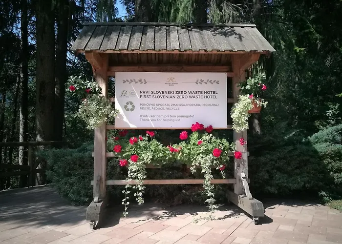 Ribno Alpine Glamping Luxe tent 3*