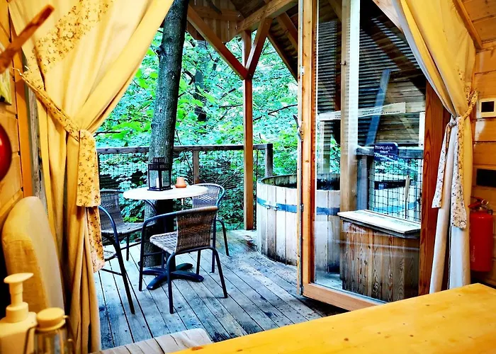 Campo de lujo Ribno Alpine Glamping