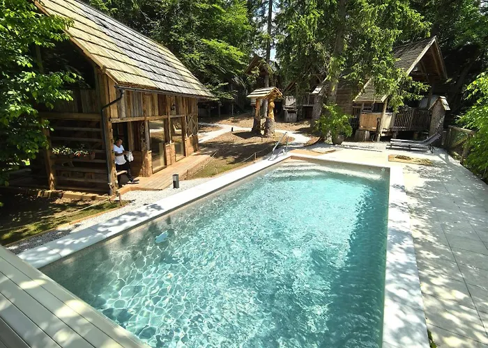 Ribno Alpine Glamping Campo de lujo 3*