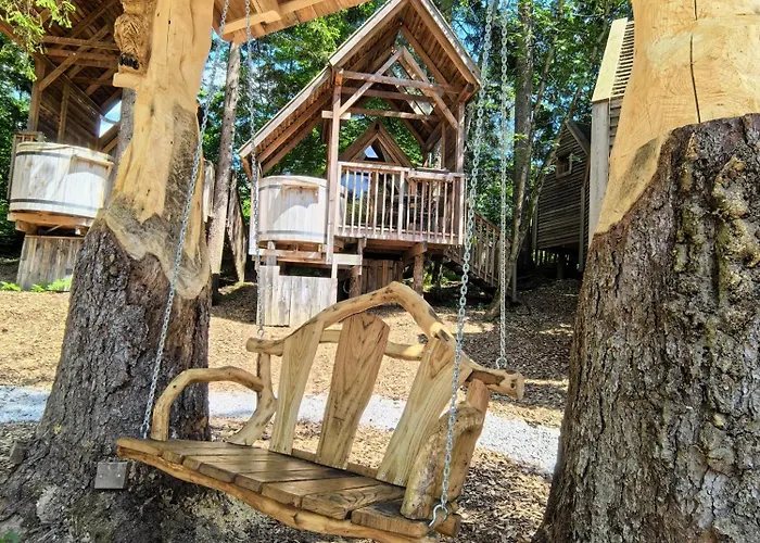 Campo de lujo Ribno Alpine Glamping Bled