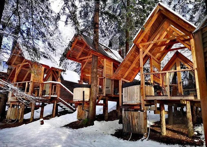 Luxe tent Ribno Alpine Glamping Bled