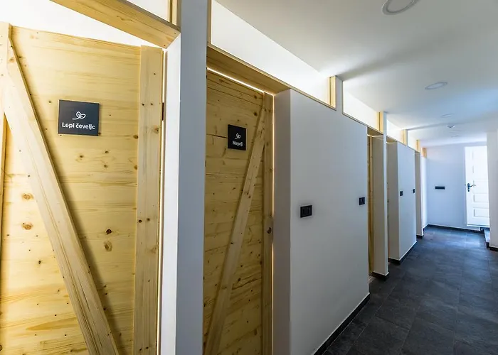 Ribno Alpine Glamping