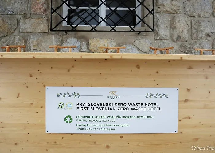 Campo de lujo Ribno Alpine Glamping